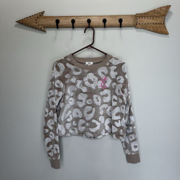 True Craft Sweaters - True Craft | Tan Plush Animal Leopard Print Monogram E Cropped Sweater Medium